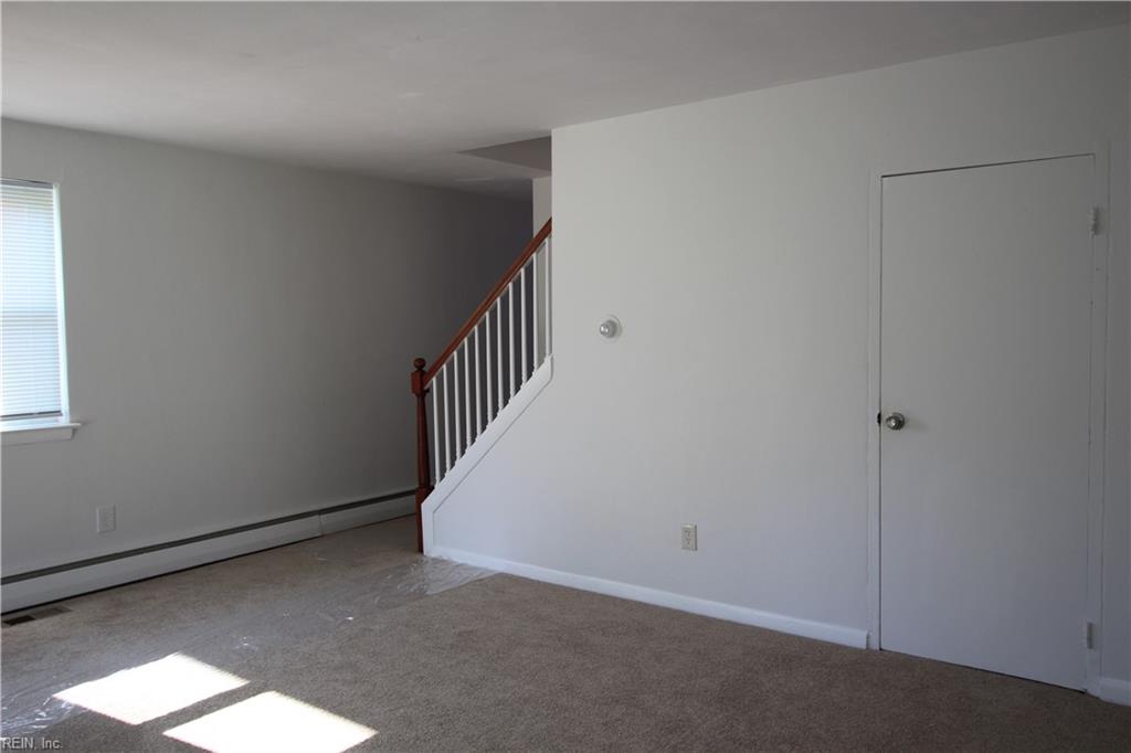 1111 Redgate Ave Property Photo 14