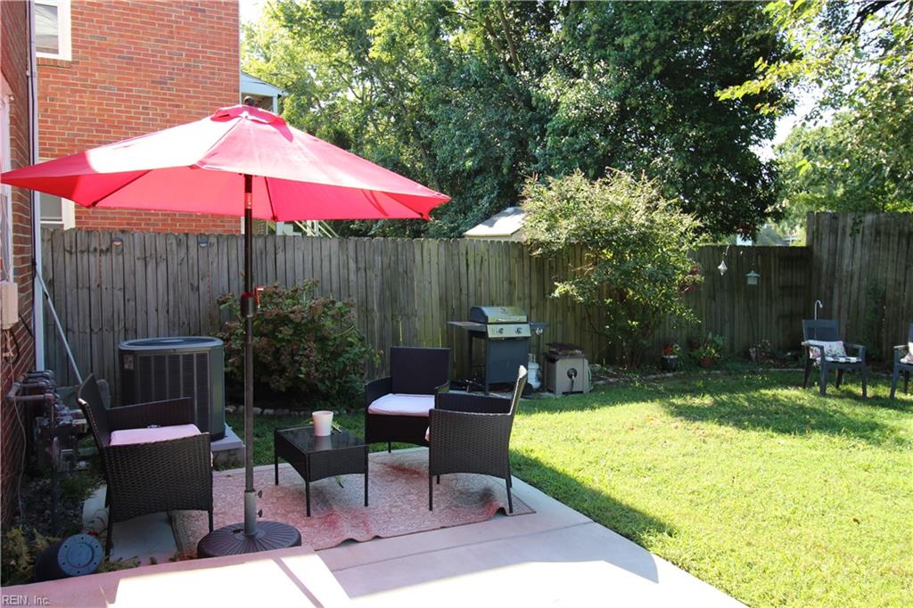 1111 Redgate Ave Property Photo 15