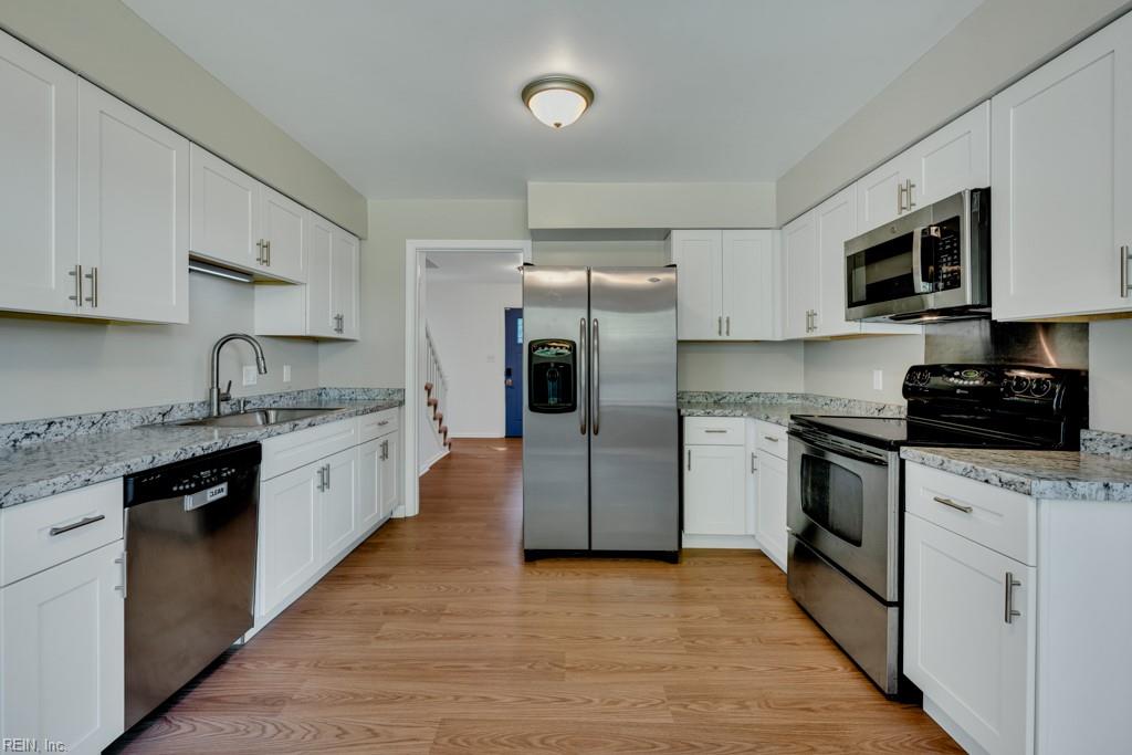 5305 Doon St Property Photo 11