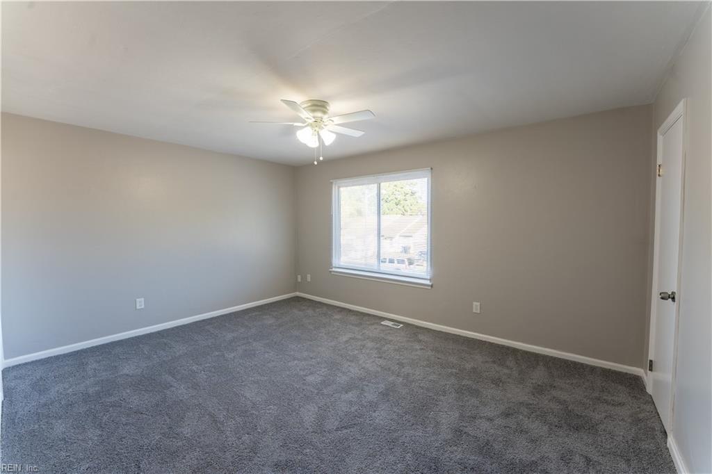 430 Peregrine St Property Photo 23
