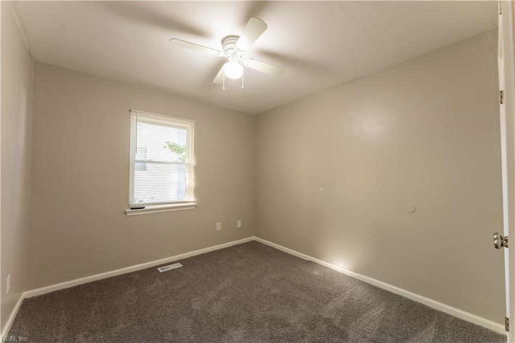 430 Peregrine St Property Photo 31