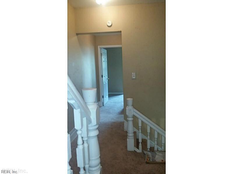 3214 Bapaume Ave Property Photo 11