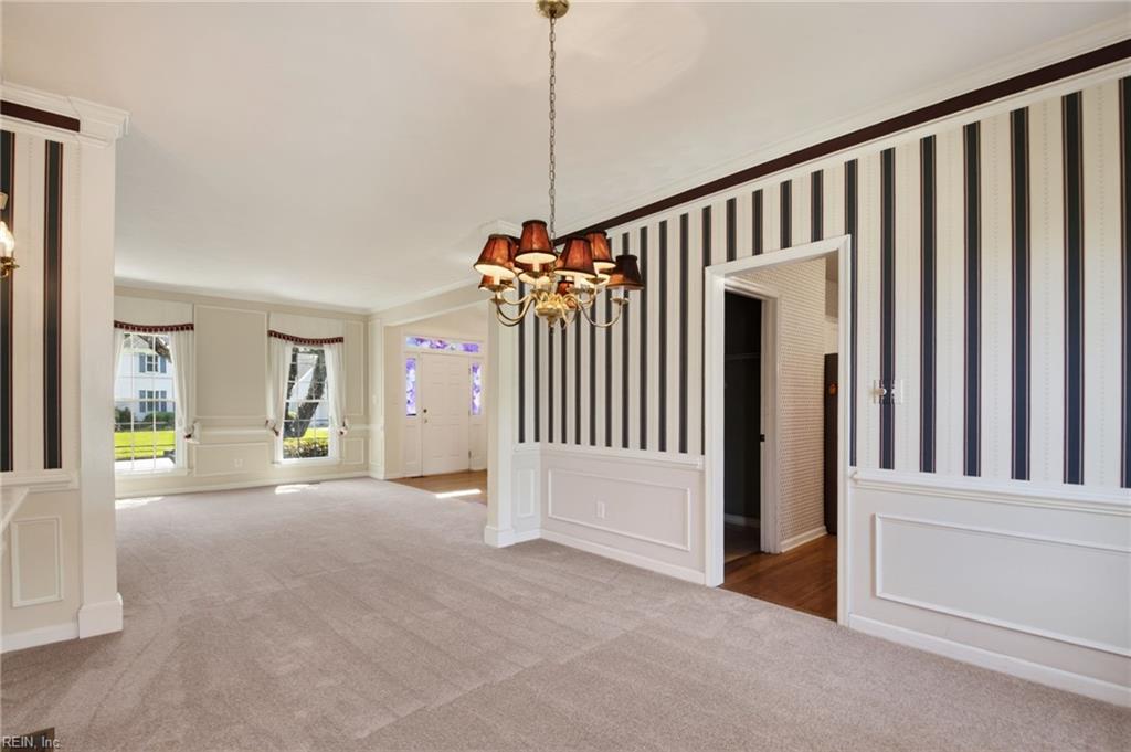 228 Country Club Blvd Property Photo 10