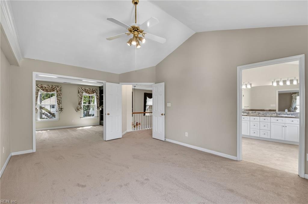 228 Country Club Blvd Property Photo 24