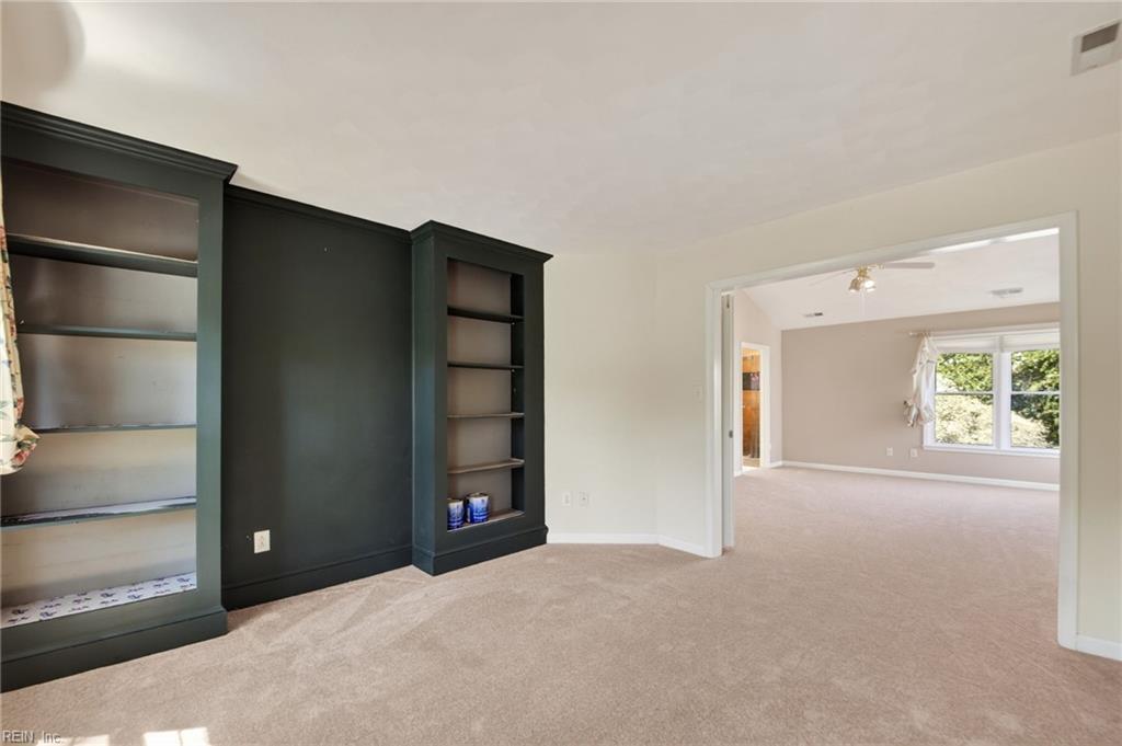 228 Country Club Blvd Property Photo 26