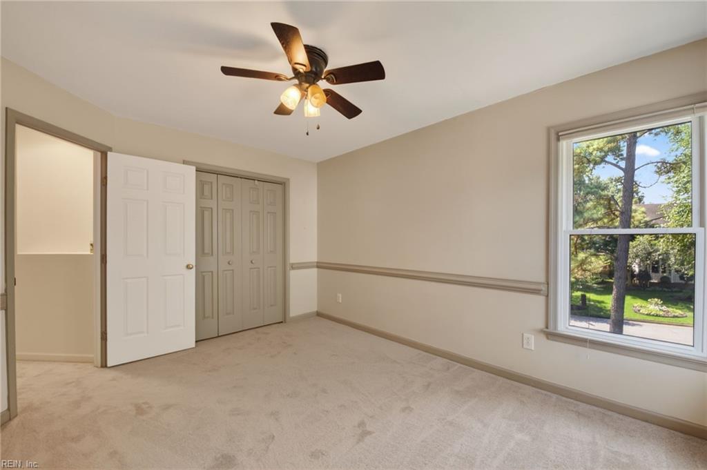 228 Country Club Blvd Property Photo 36