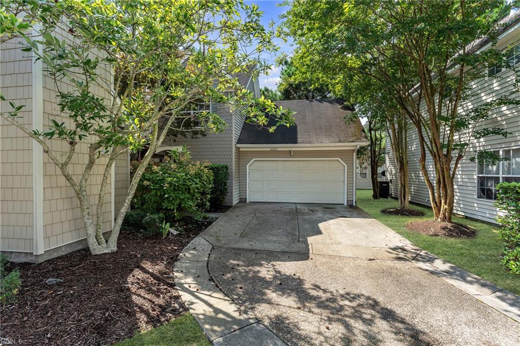 4305 Napa Ct Property Photo 2