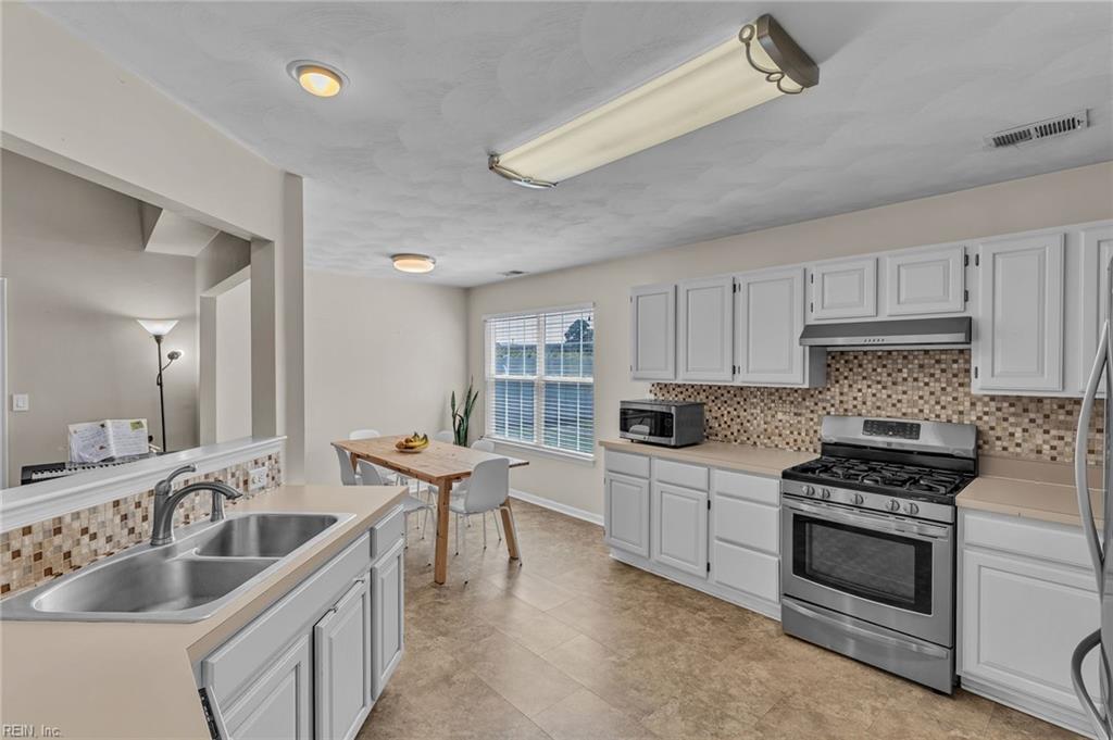 4305 Napa Ct Property Photo 9