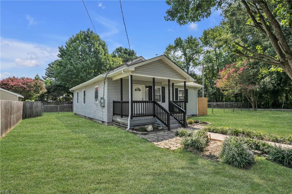 320 Hicks Ave Property Photo 4