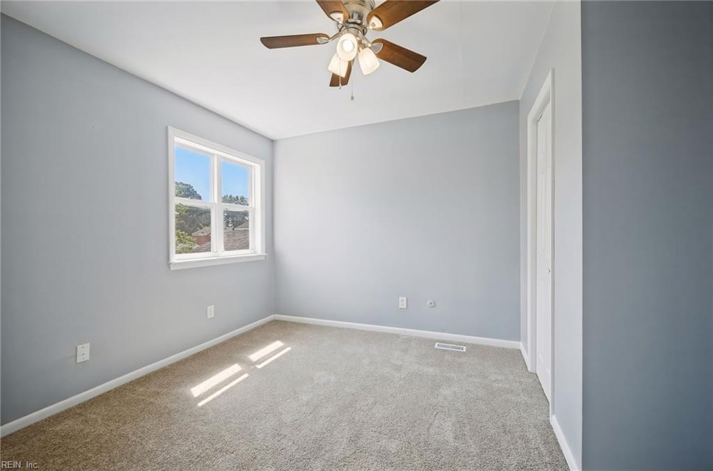 3819 Peachtree Ln Property Photo 21