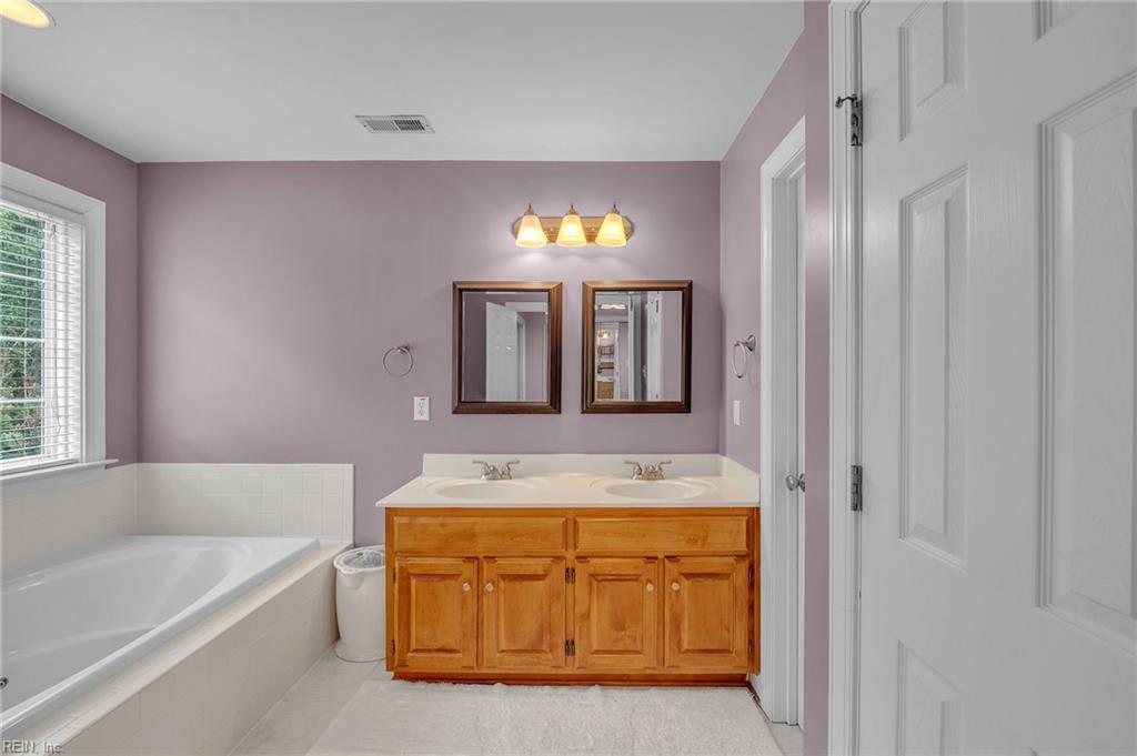 412 Brentmeade Dr Property Photo 27