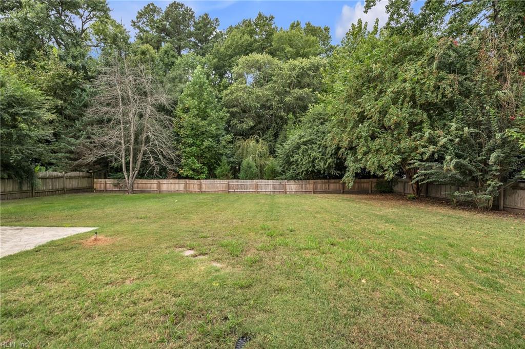 412 Brentmeade Dr Property Photo 33