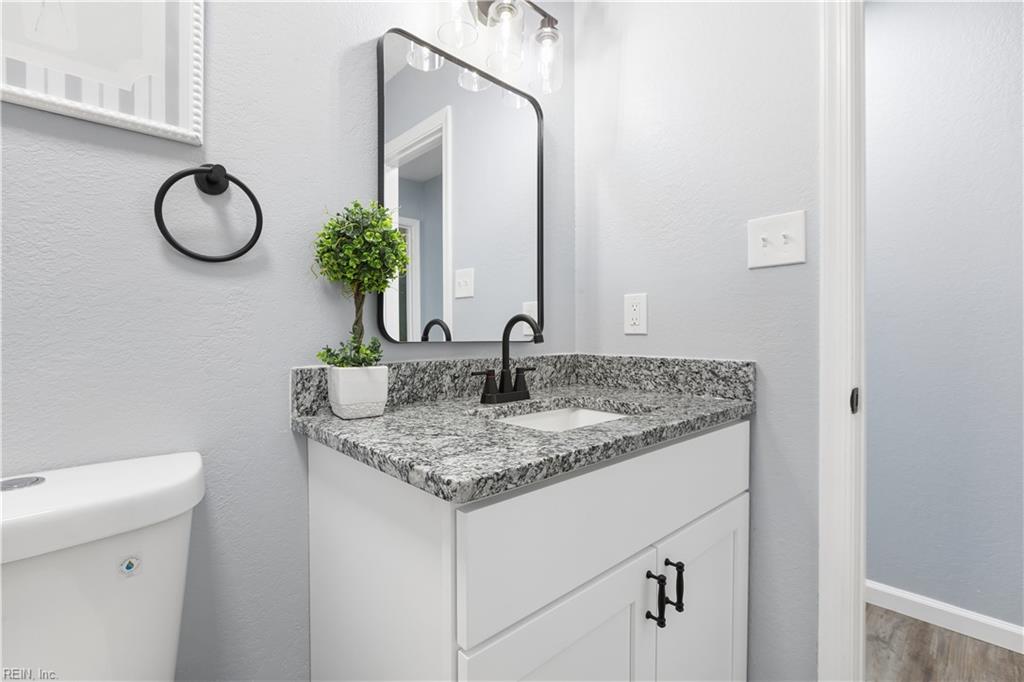 3568 Dunedin Dr Property Photo 16