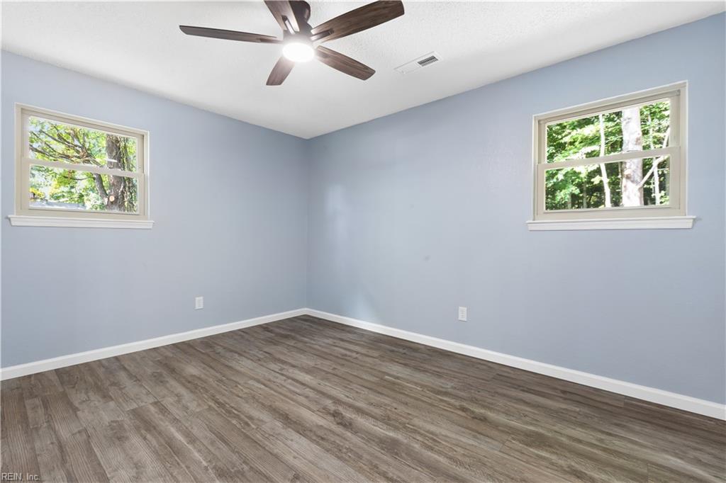 3568 Dunedin Dr Property Photo 34