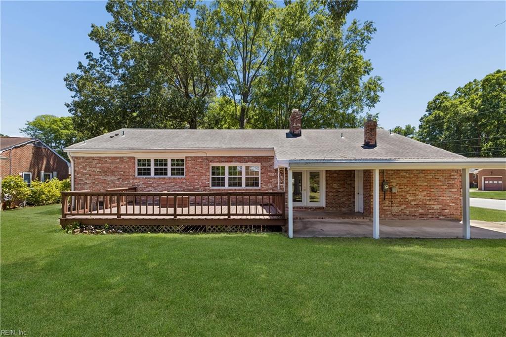 1667 Neptune Dr Property Photo 26