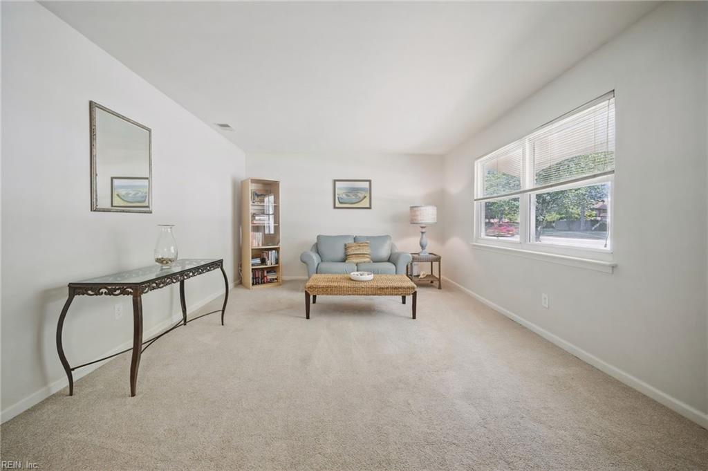 608 Brookside Ct Property Photo 16