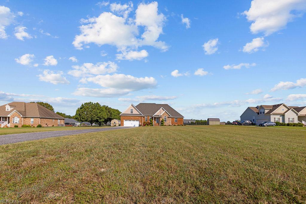 22483 Harvest Dr Property Photo 2