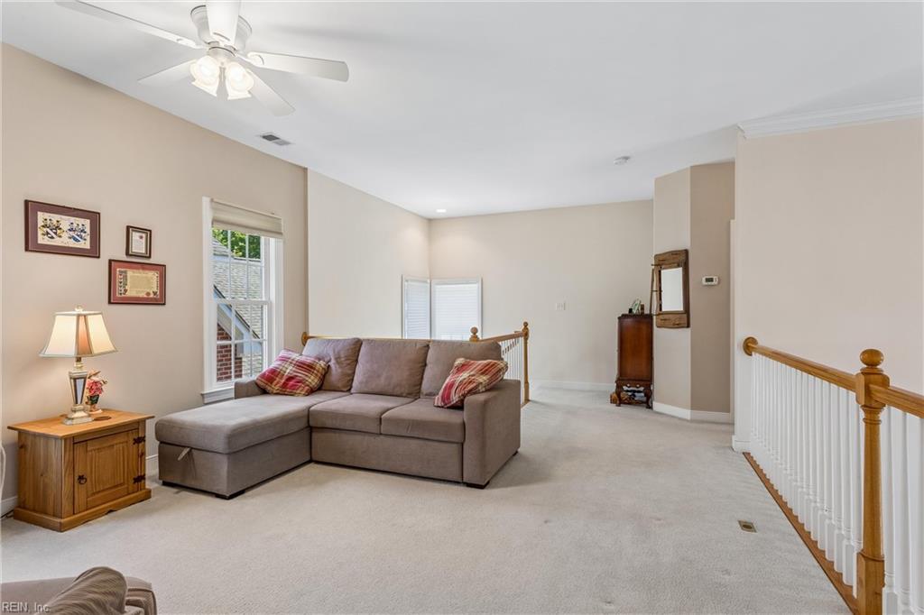 205 Shaindel Dr Property Photo 48