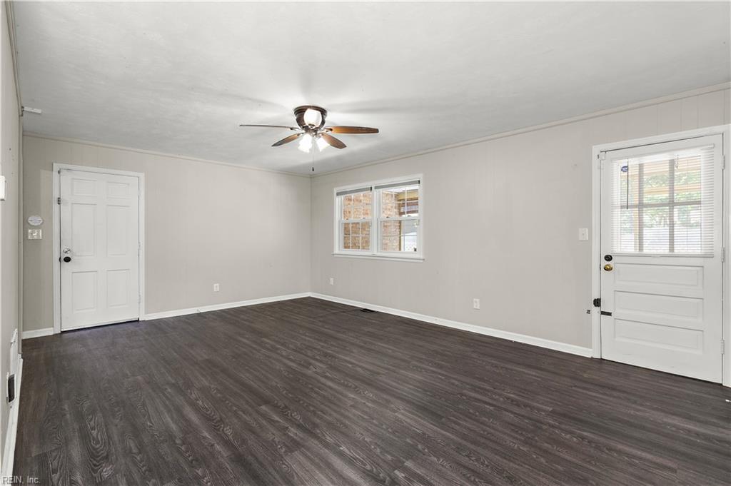 179 Corinthia Dr Property Photo 16