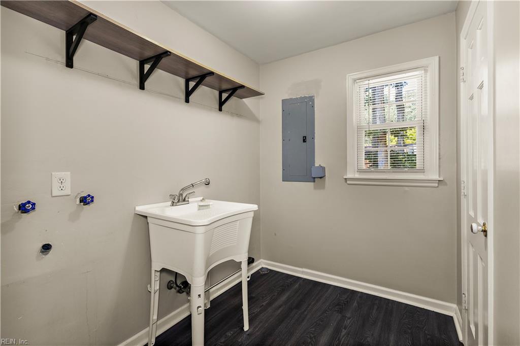 179 Corinthia Dr Property Photo 18