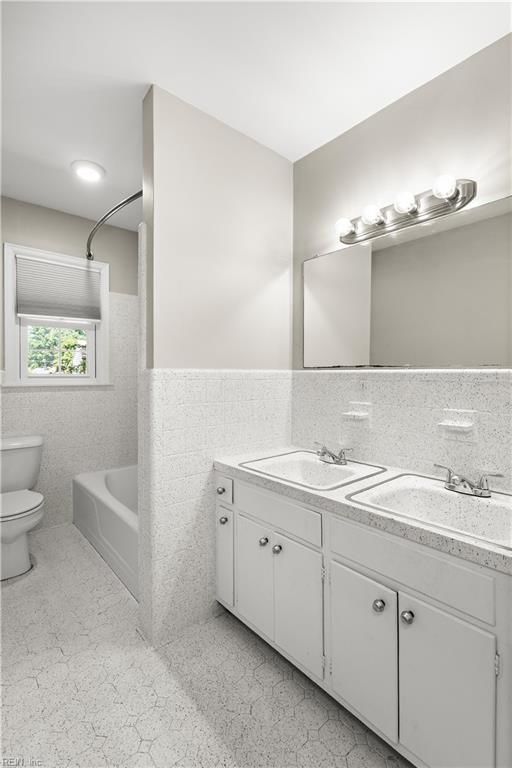 179 Corinthia Dr Property Photo 28
