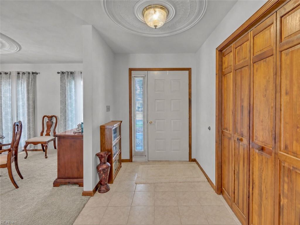 716 Montebello Cir Property Photo 6