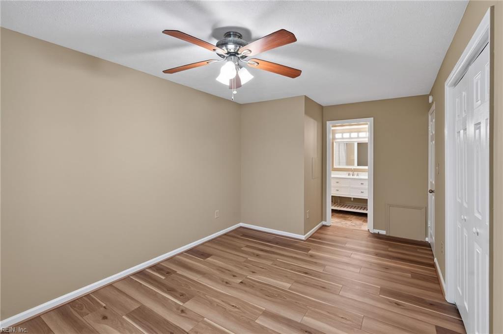 4008 Governors Sq Property Photo 20