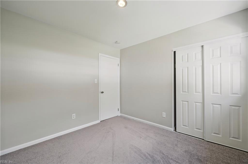 502 Regina Ct Property Photo 21