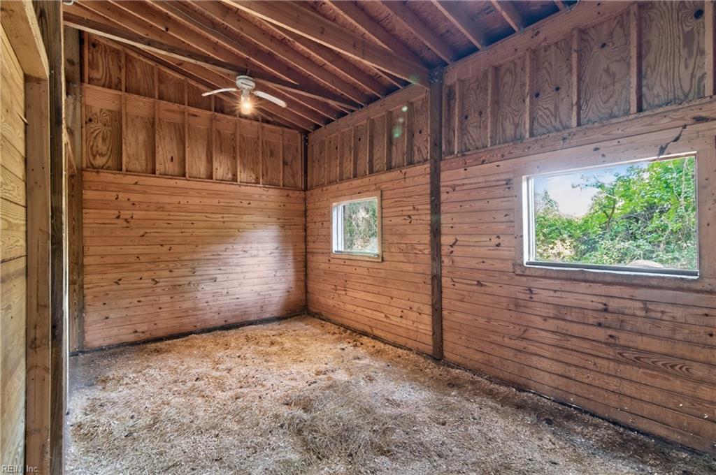 6515 Ark Rd Property Photo 4