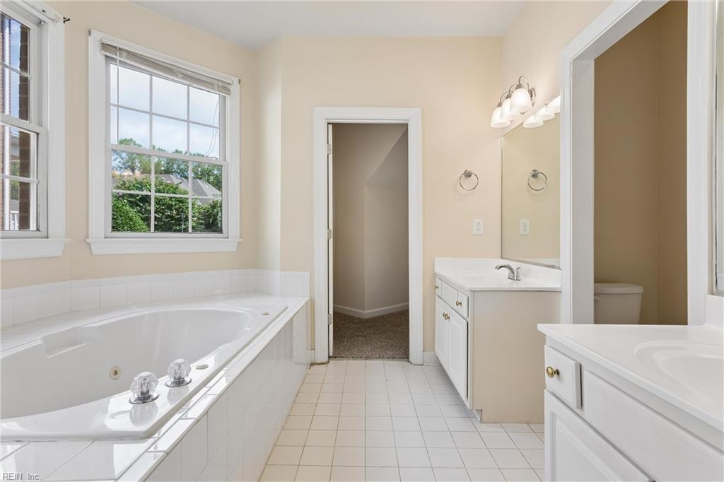 116 Brockton Ct Property Photo 28