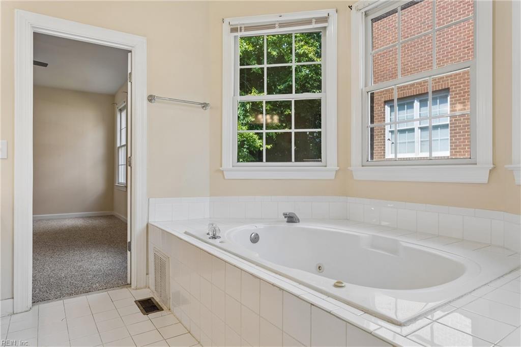 116 Brockton Ct Property Photo 31