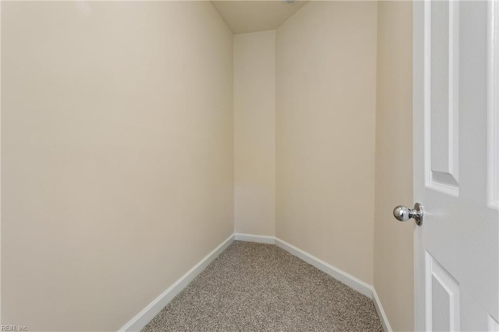116 Brockton Ct Property Photo 41