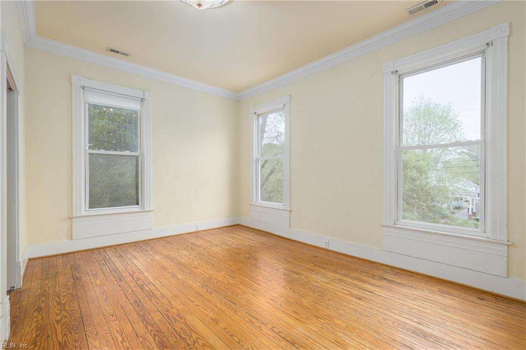 207 S Broad St Property Photo 30