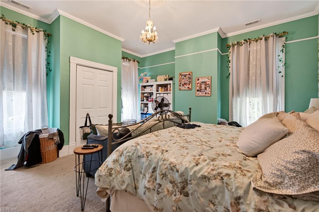 207 S Broad St Property Photo 37