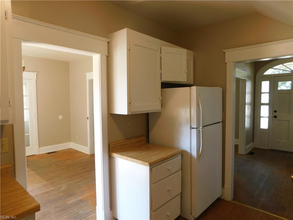 401 Forrest Ave Property Photo 11