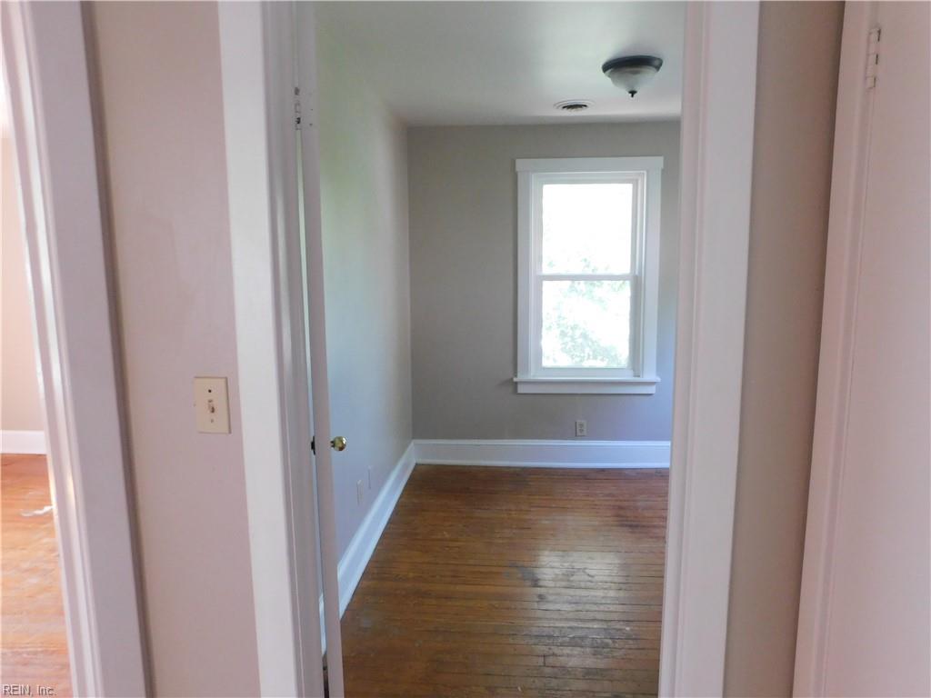 401 Forrest Ave Property Photo 17