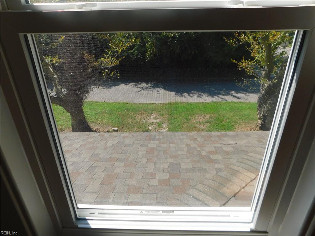 401 Forrest Ave Property Photo 24