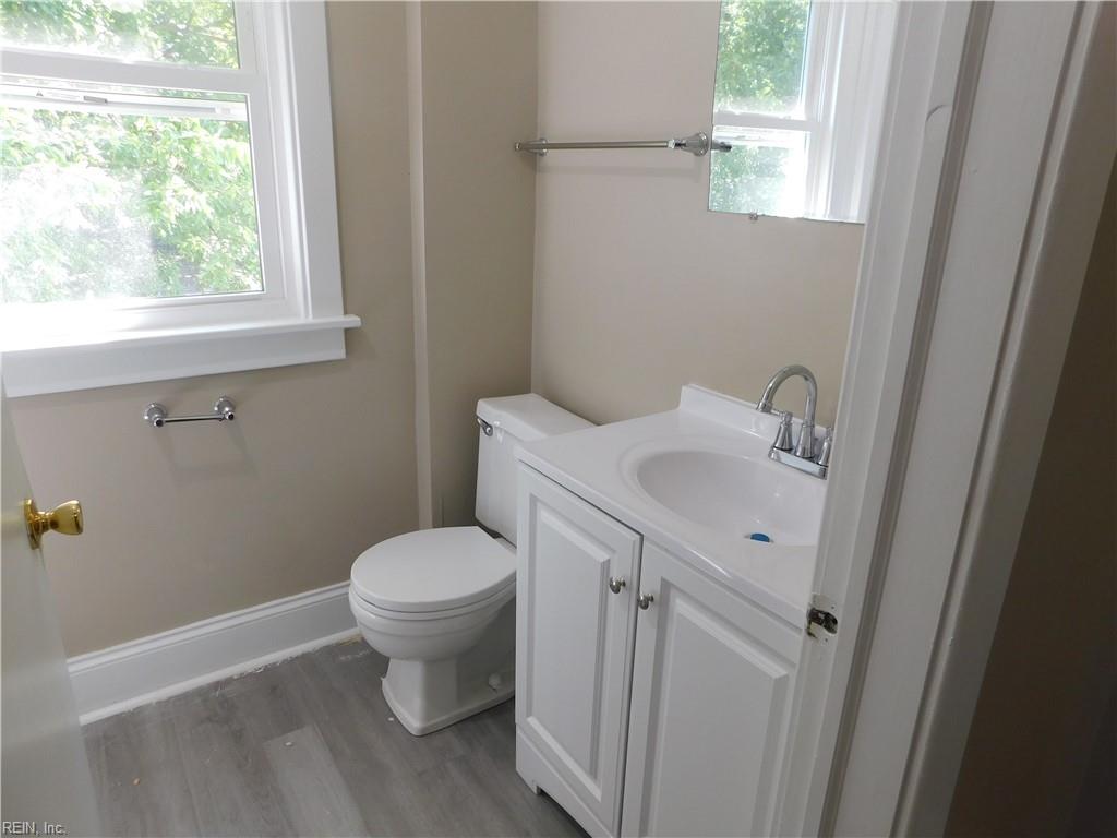 401 Forrest Ave Property Photo 28