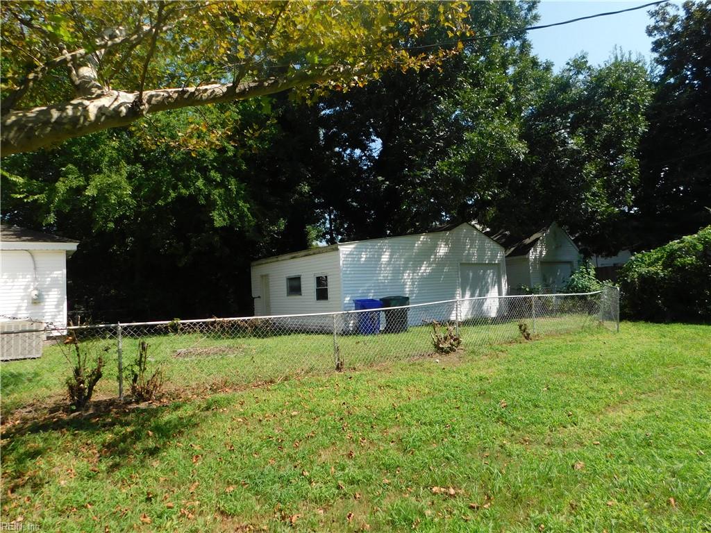 401 Forrest Ave Property Photo 34