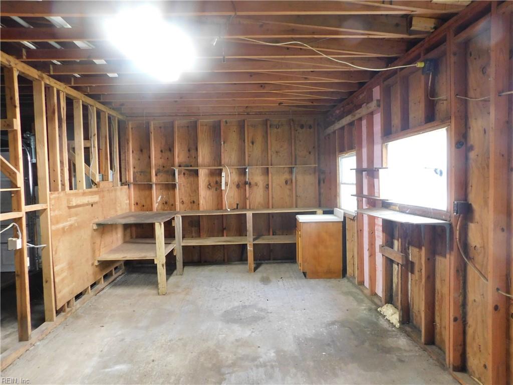 401 Forrest Ave Property Photo 36