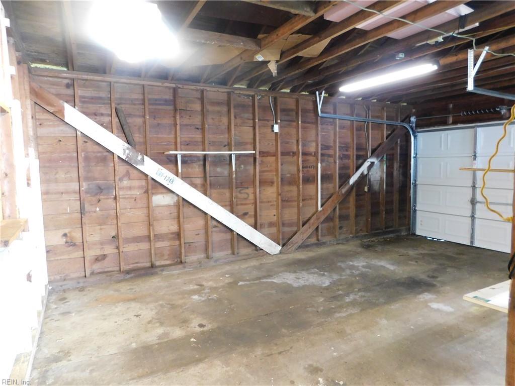 401 Forrest Ave Property Photo 41