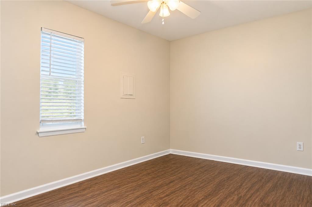 3149 Page Ave Property Photo 8