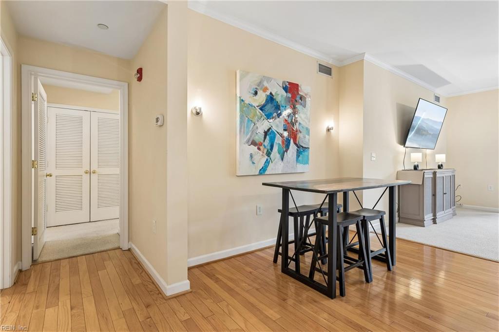 230 Nat Turner Blvd Property Photo 13