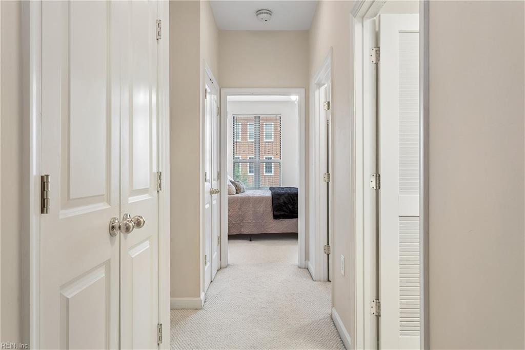 230 Nat Turner Blvd Property Photo 28
