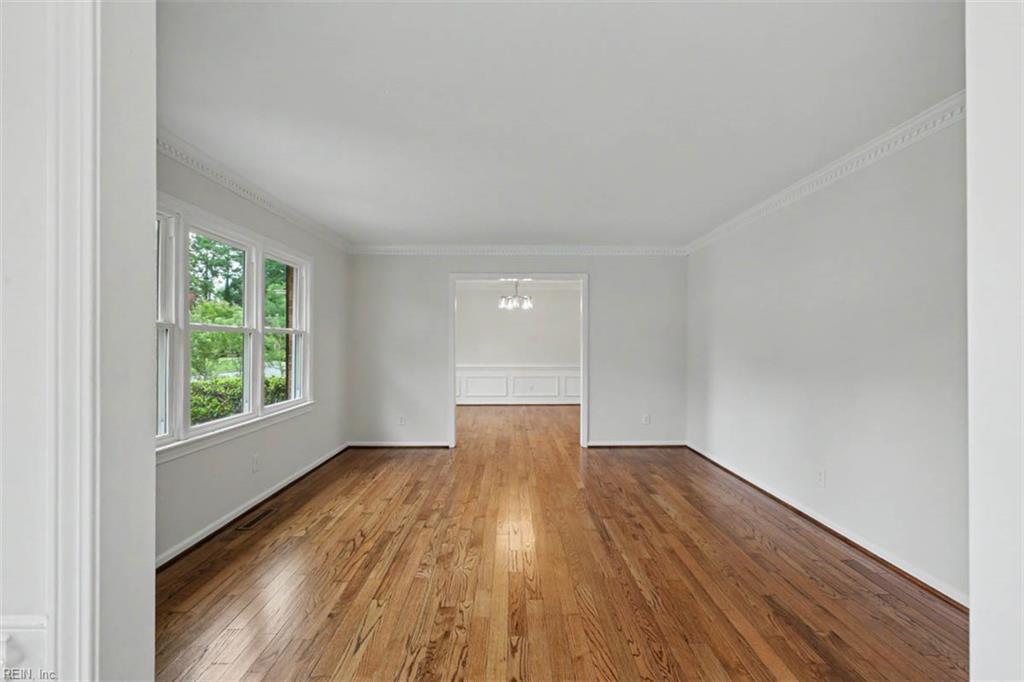 904 Stockbridge Dr Property Photo 6