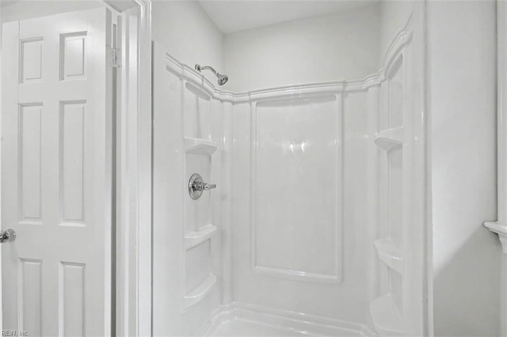 904 Stockbridge Dr Property Photo 28