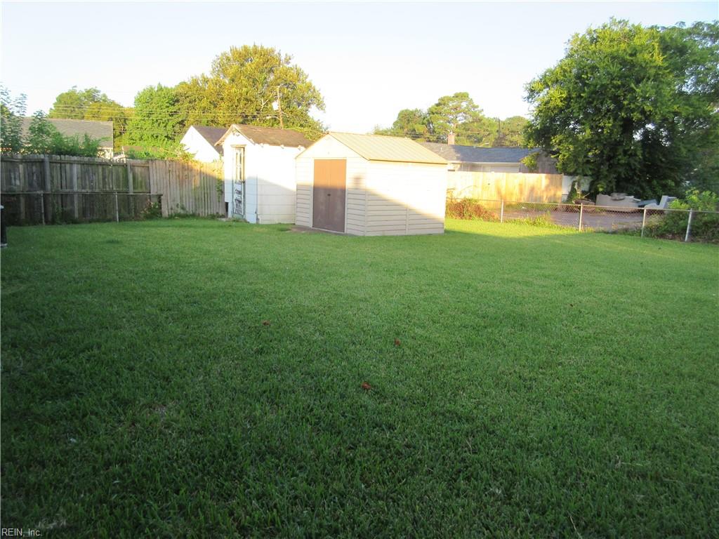 5304 Silvey Dr Property Photo 13