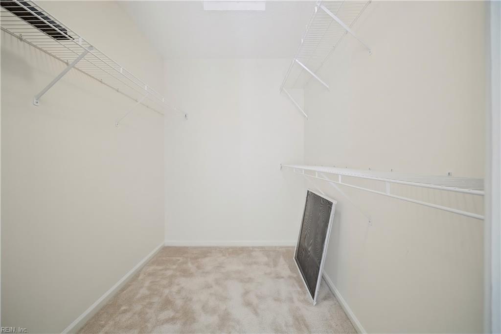 952 Gas Light Ln Property Photo 25