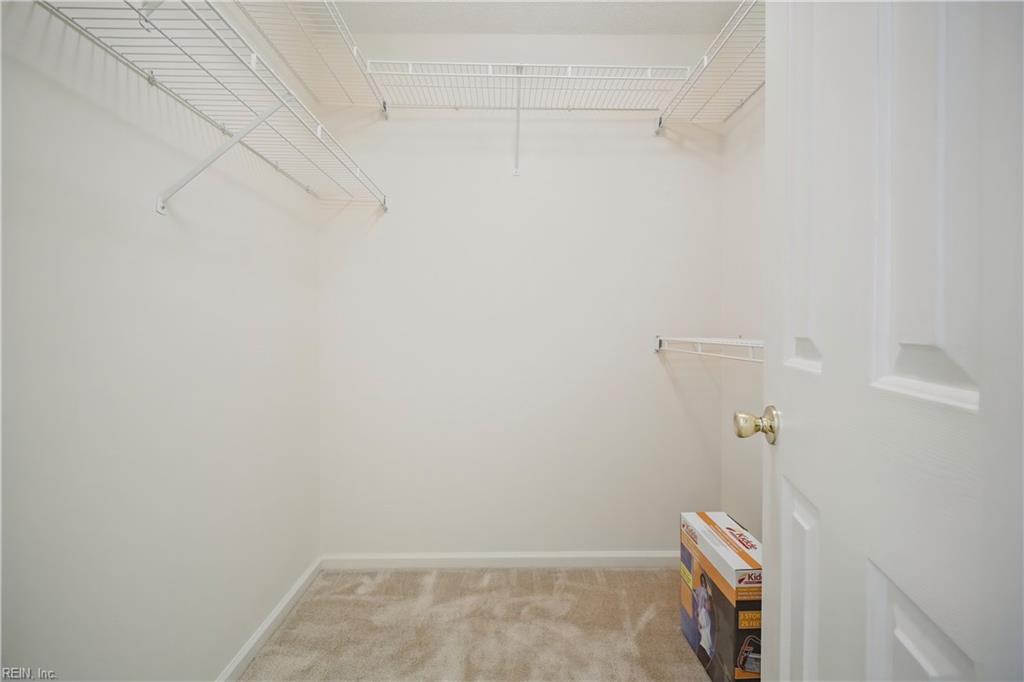 952 Gas Light Ln Property Photo 26