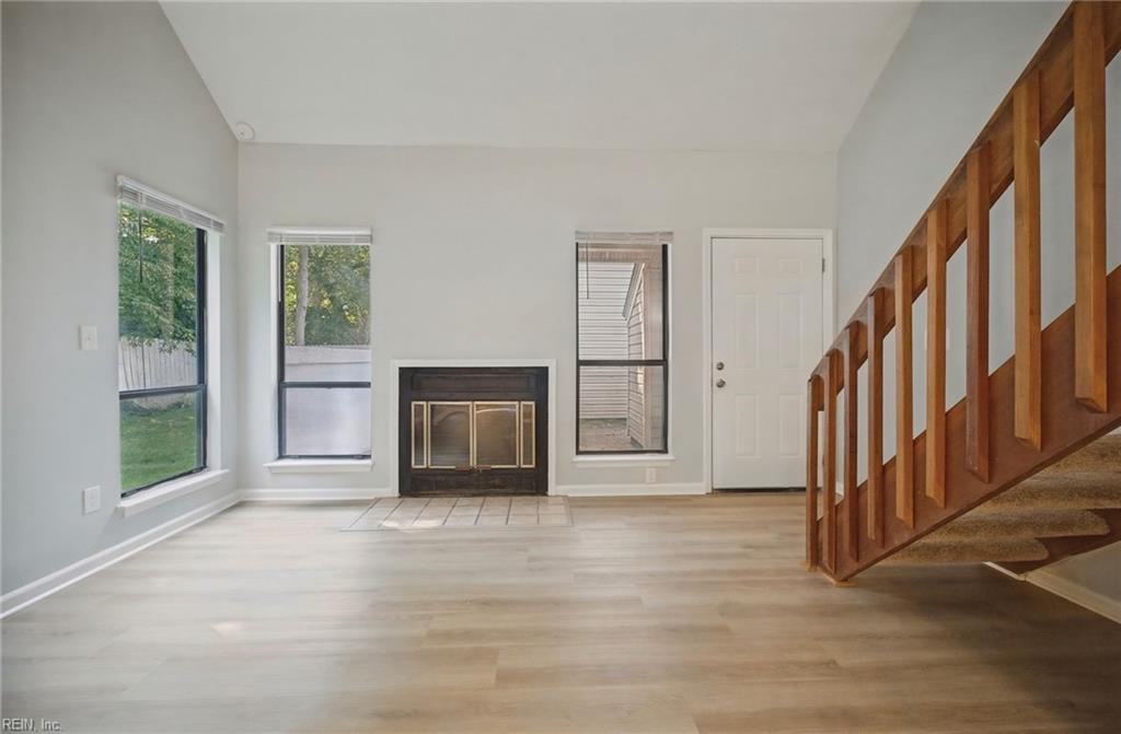 8576 Chesapeake Blvd Property Photo 10